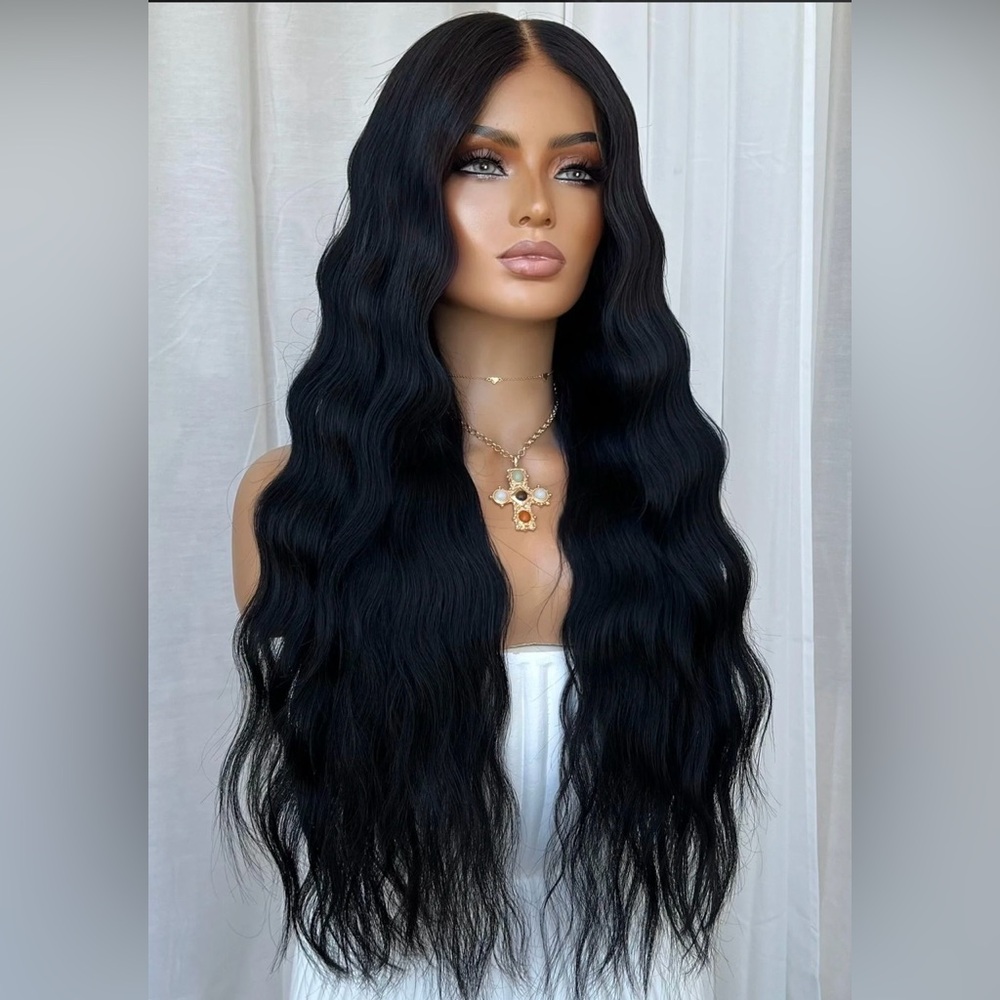 FREEDOM COUTURE King Kylie Black front lace wig luxury designer
